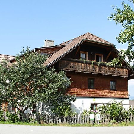 Ferienwohnung Biohof Sauschneider Sankt Margarethen im Lungau Exterior foto