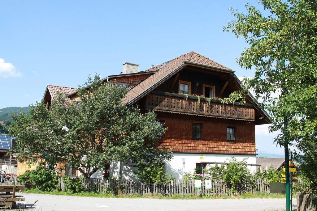 Ferienwohnung Biohof Sauschneider Sankt Margarethen im Lungau Exterior foto