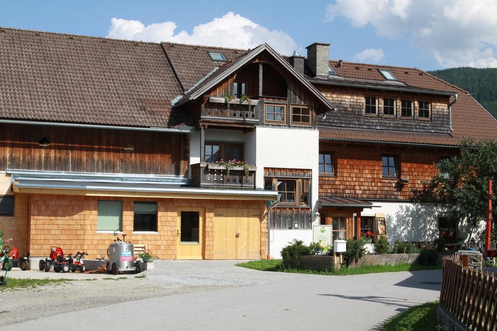 Ferienwohnung Biohof Sauschneider Sankt Margarethen im Lungau Exterior foto
